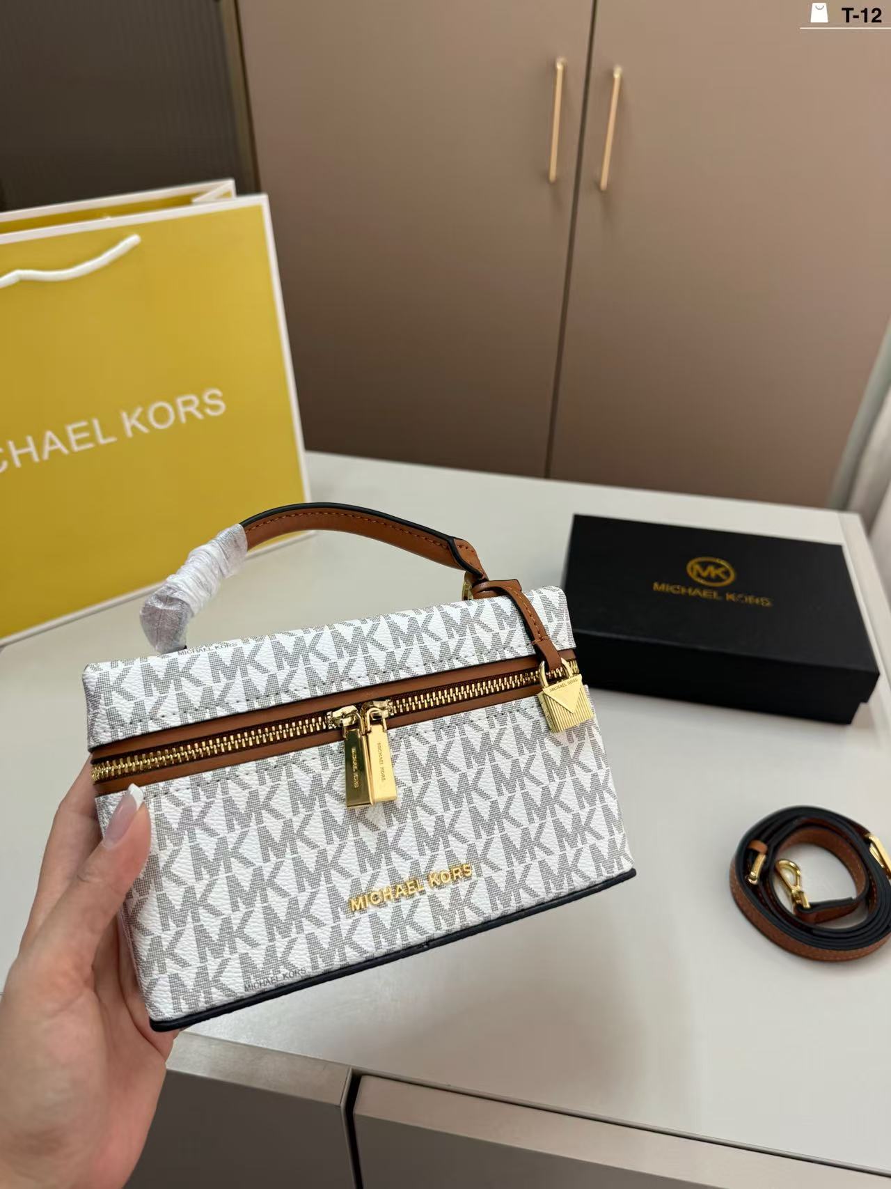 Michael Kors high-quality tote - Women'S Tote Bags Michael Kors ulasan dan harga