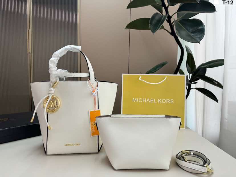 MICHAEL KORS/Michael Kors MK 2 - Women'S Tote Bags Michael Kors ulasan dan harga
