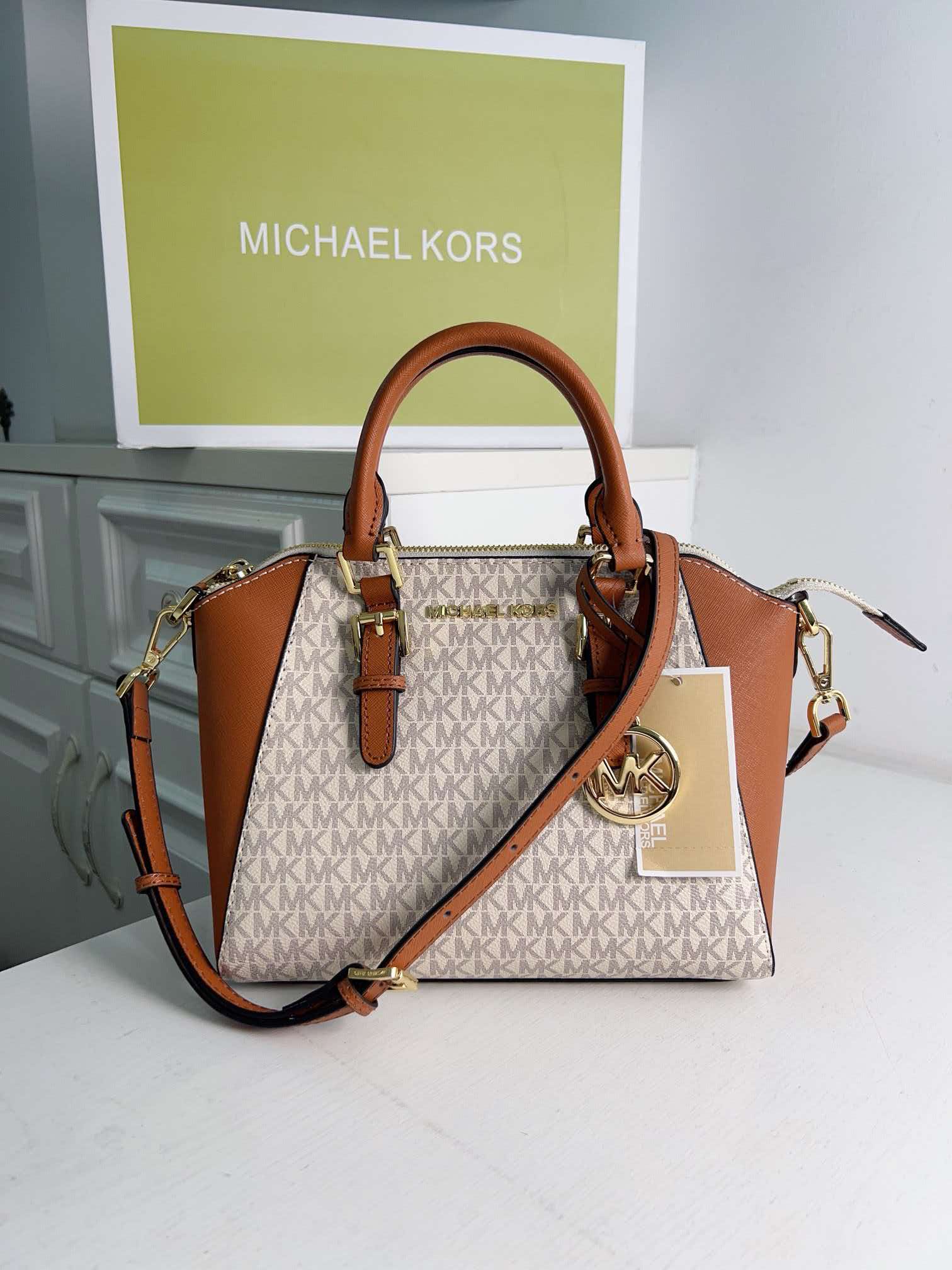 Brand new Michael Kors women's - Women'S Tote Bags Michael Kors ulasan dan harga